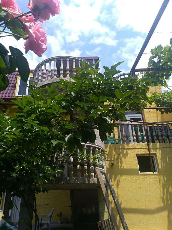 Why Me Eco-Friendly Rooms ティビリシ エクステリア 写真
